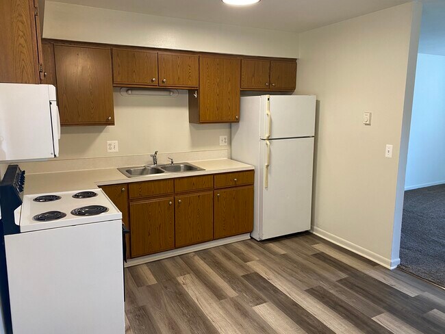 Kitchen - 9029 Cedar Lake Rd. Casa Adosada