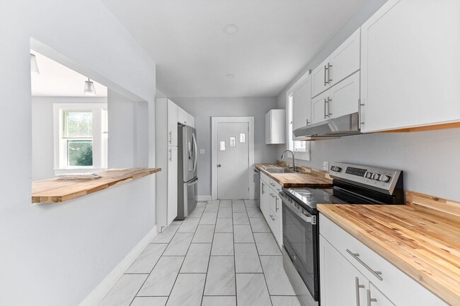 Photo - Charming All-Brick Home in Prime Charlesto...