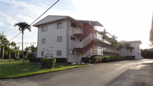 Building Photo - 700 Layne Blvd Unit 319