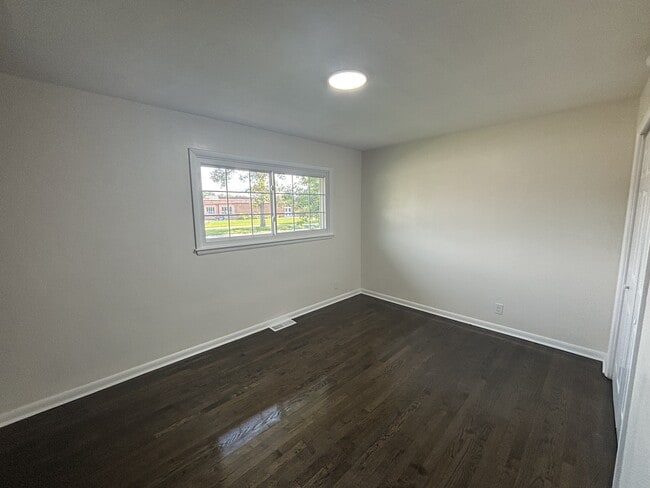 Photo - 3700 W 21st Ave