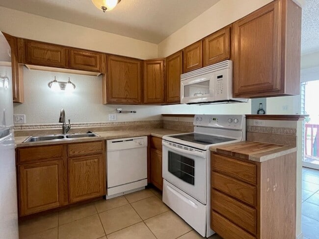 Photo - House For Lease