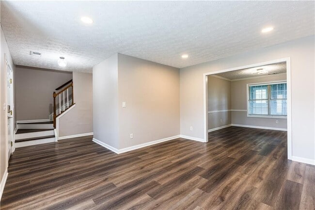 Photo - 3192 Dunlin Way