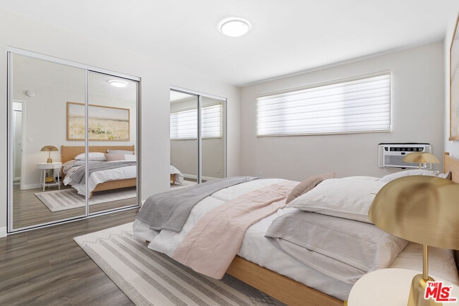 Photo - 1625 Franklin St Unit C