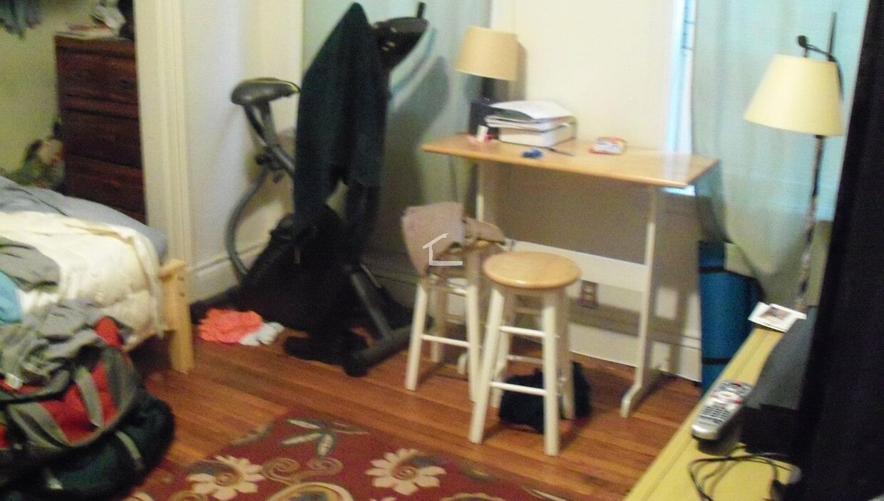 Beautiful Studio Available 6/1 - Beautiful Studio Available 6/1