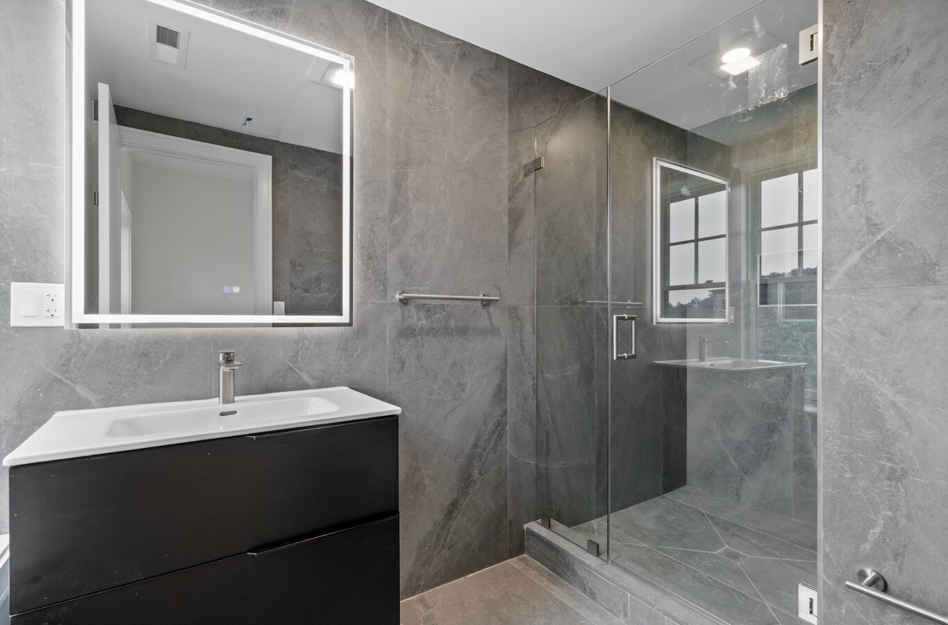 Photo - 1580 Beacon St Unit 300