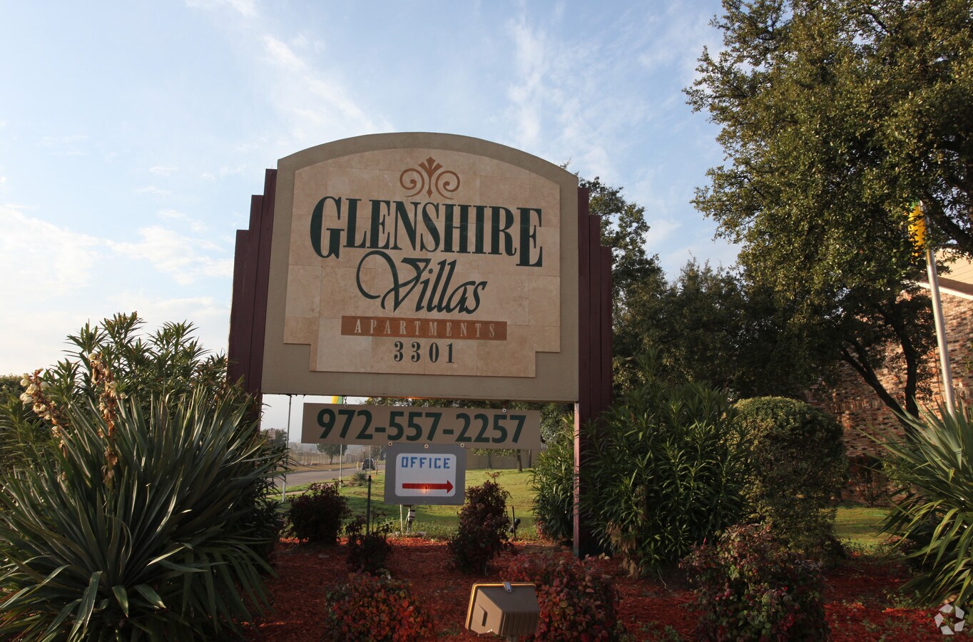 Glenshire Villas Apartments - Glenshire Villas Apartments