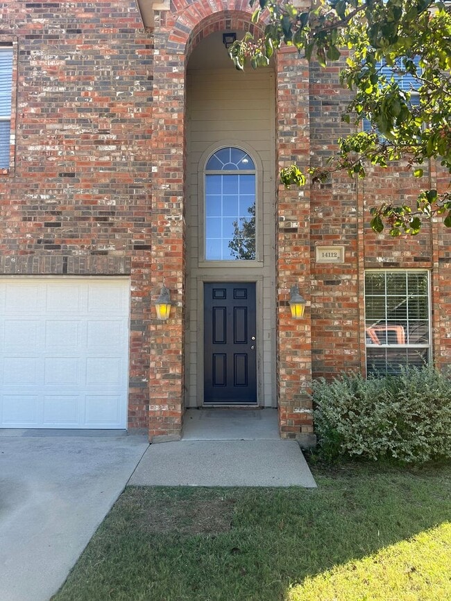Photo - Spacious 4/2.5 Rental in Great ISD & LOTS ...