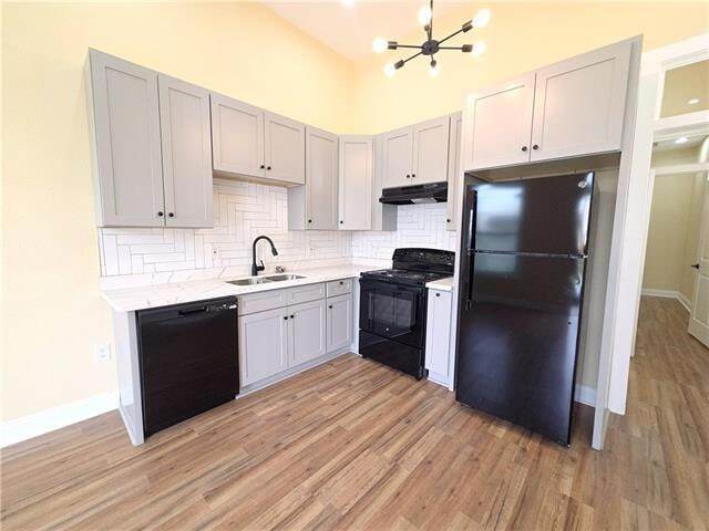 Photo - 4606 Clara St