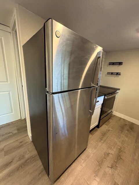 Photo - Beautiful Ground Level 2 Bedroom in Lakewood w/ In-Unit W/D!- Pets Welcome! Unit 1739B