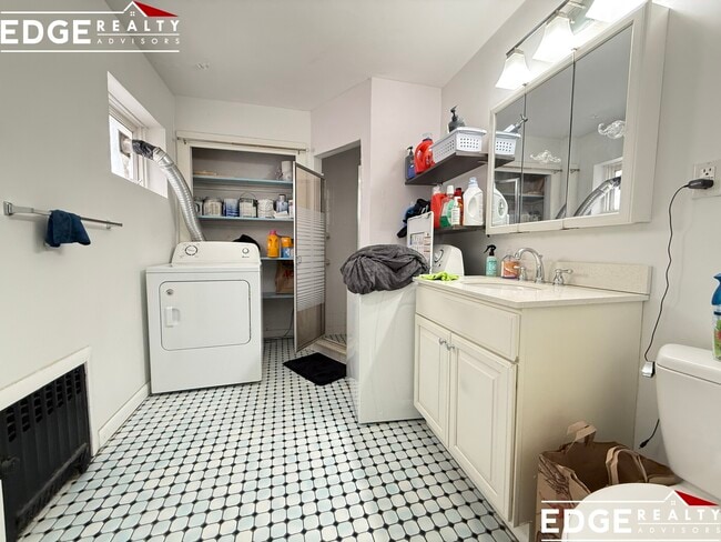 Photo - 33 Saint Paul St Unit 1