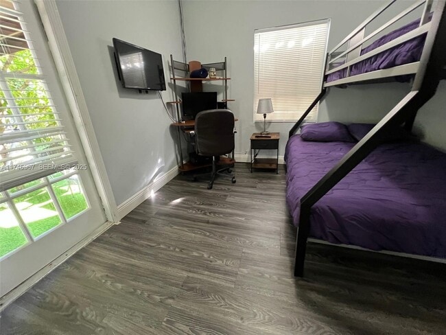 Photo - 1337 NW 26th St