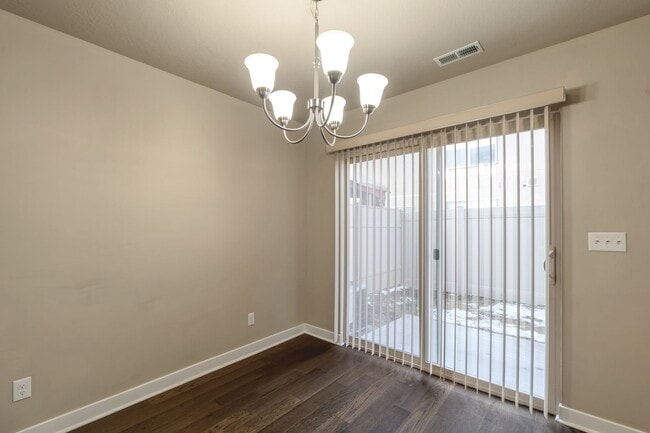 Photo - Amazing 2 Bed - 2.5 Bath Townhome in West Haven! Available NOW!