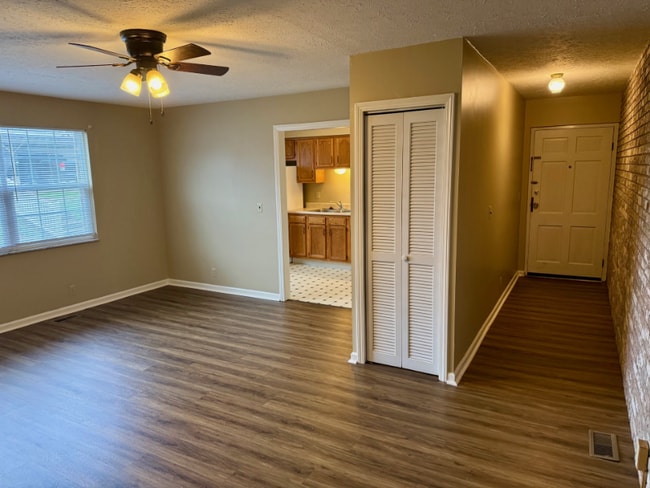 Photo - 515 Monroe Ave Unit 3