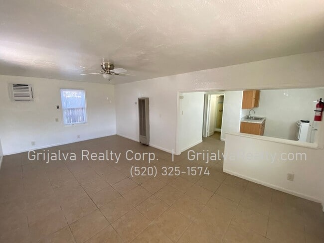 Photo - Cute & Cozy 1 Bedroom House on Large Lot (...