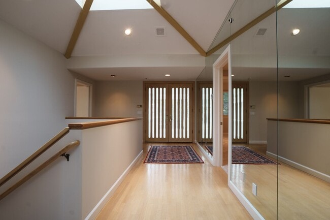 Photo - Spectacular 3 bed/3 bath home, gated community, walk to town!