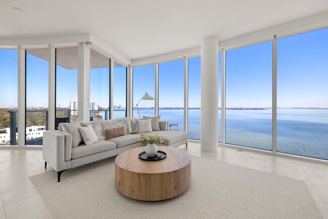 Photo - 2900 W Bay to Bay Blvd