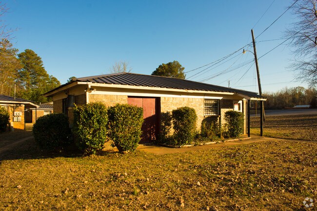 Photo - Cordova Manor Apartments