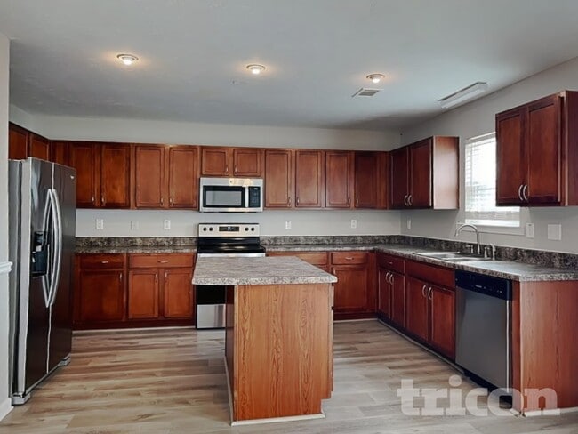 Photo - 1289 Avington Glen Dr SE