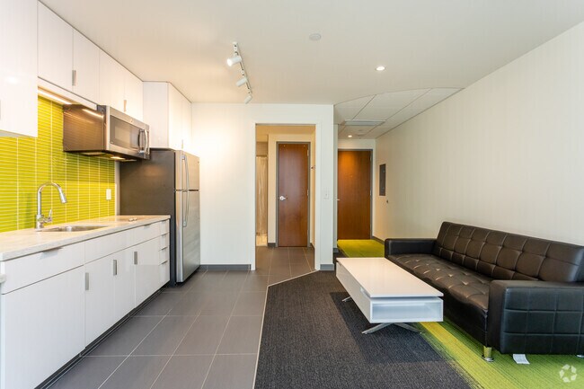 Estudio-350SF - Carey Building