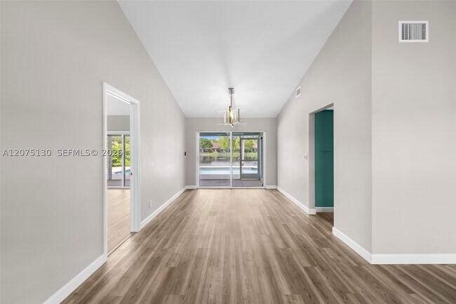 1151 NW 78th Ave
