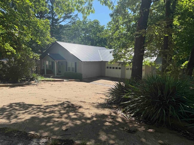 Photo - 20 N Lakeshore Dr