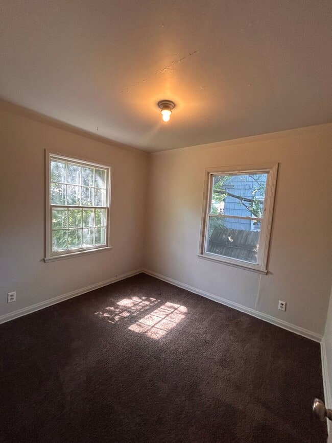 Photo - 4500 Plaza Dr
