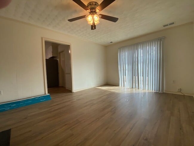 Photo - Rama Rd area -Updated 3 bed,2 bath ranch fence in cul-de-sac