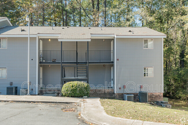 Building Photo - 1602 14th Ave E Unit Apt 20