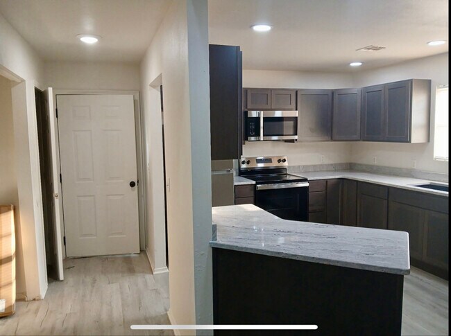 Photo - 63173 E 291 Rd Unit 63173