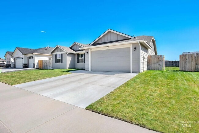 Photo - 1025 SW Bonnie St