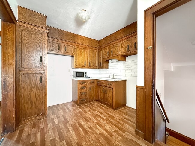 Photo - 1506 70th St