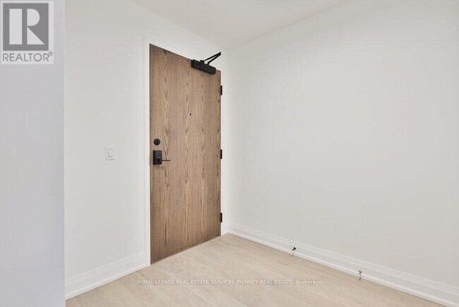 Photo - 1035 Southdown Rd Unit LPH 1807