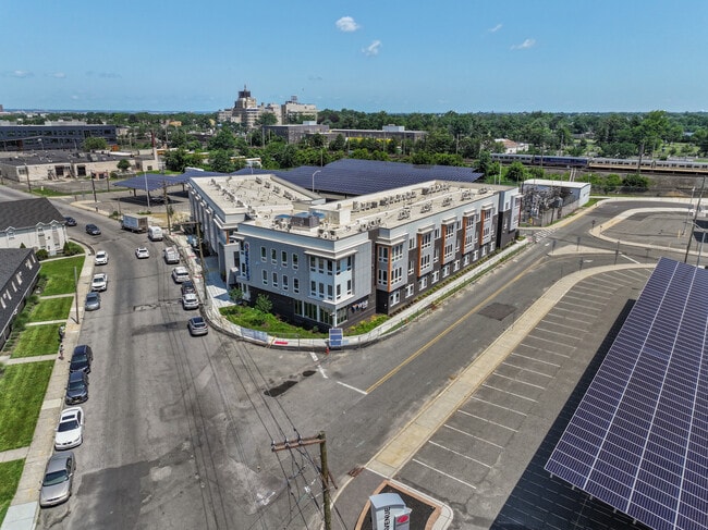 Photo - Oliver Station