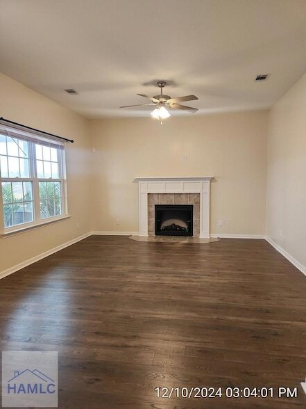 Photo - 73 Labrador Ln