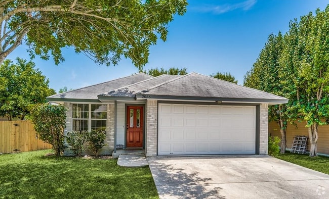 Building Photo - 2066 Bentwood Dr Rental