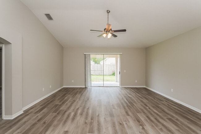 Photo - 6814 Monarch Park Dr