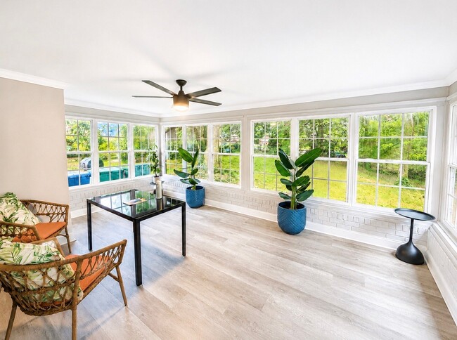 4491 Buckingham Cir Unit 1