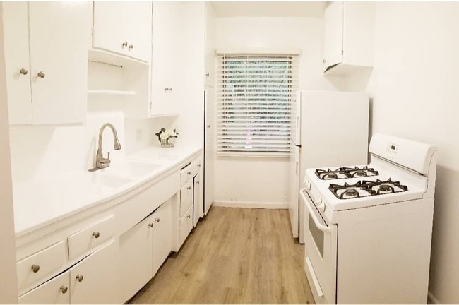 Photo - 943 6th Street in Santa Monica - North of ...