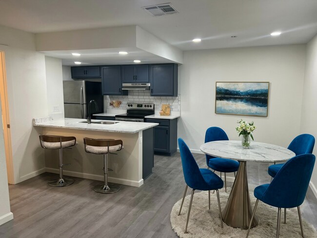 Building Photo - 3458 Willowrun Dr Unit D Rental