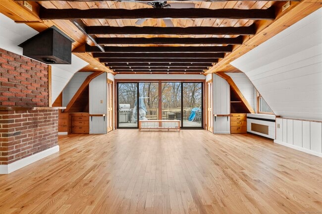 Building Photo - 182 Guinea Rd