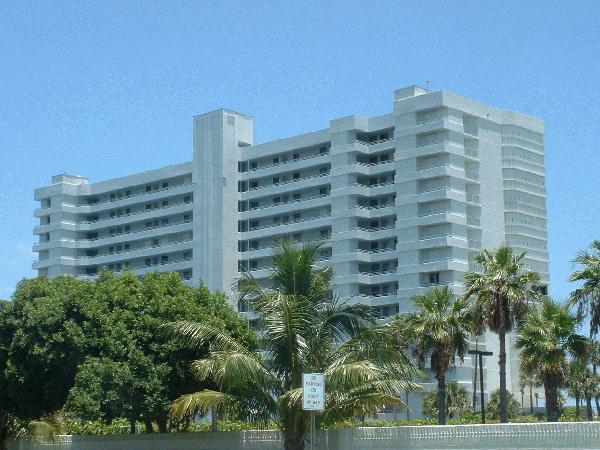 Vista desde el área noroeste - The Empress Condominiums