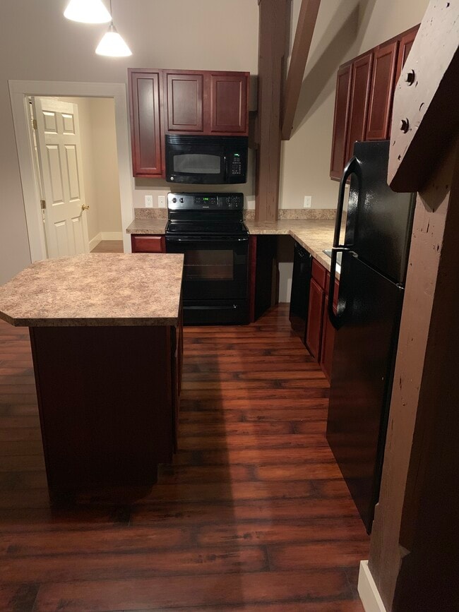 Photo - 120 Franklin Ave Unit 306