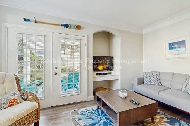 Photo - 5002 Mangrove Aly Unidad Apt 104