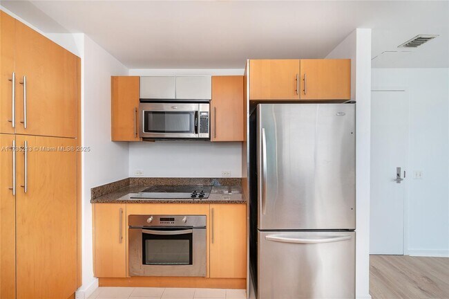 Photo - 300 S Biscayne Blvd Unit T-1905
