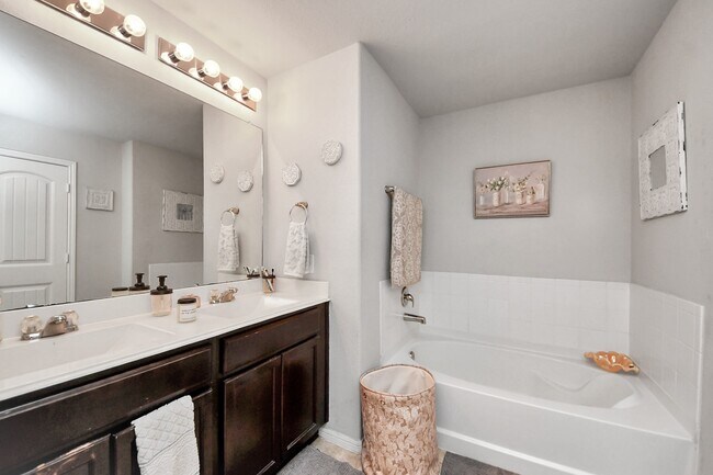 Photo - 3030 Dripping Springs Ct
