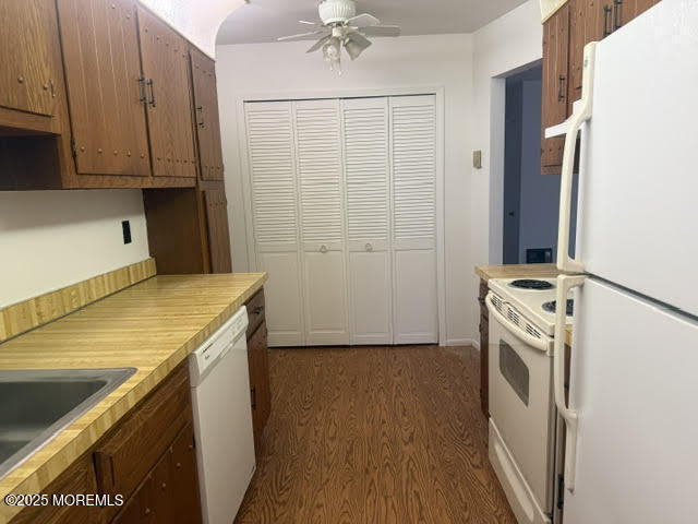 Photo - 166 Cross Slope Ct