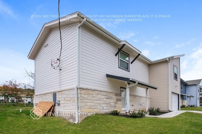 11012 Oak St