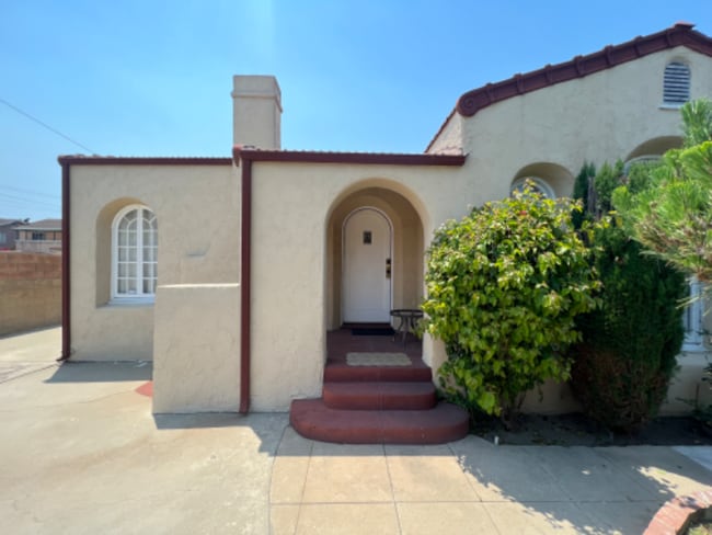 Photo - 16521 Normandie Ave