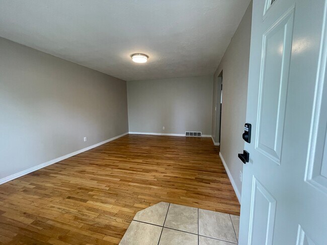 Photo - 1355 E 4170 S Unit 1