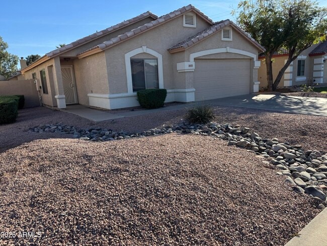 Building Photo - 2033 E Saratoga St